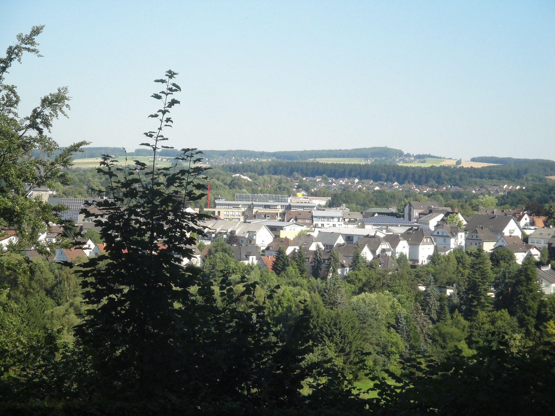 Blick vom Ehrenmal über Altenkirchen