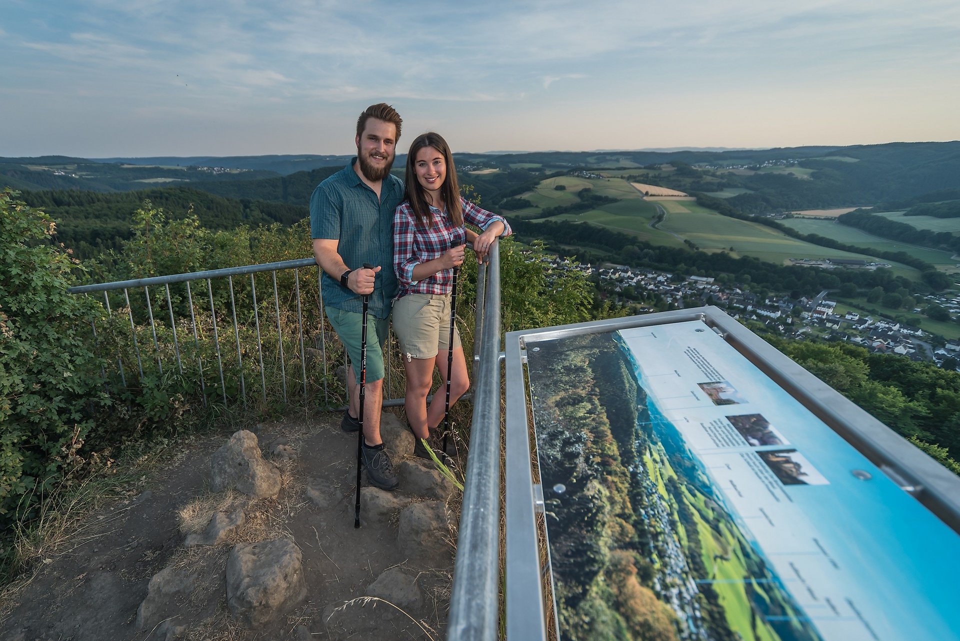 Panoramatafel auf dem Roßbacher Häubchen