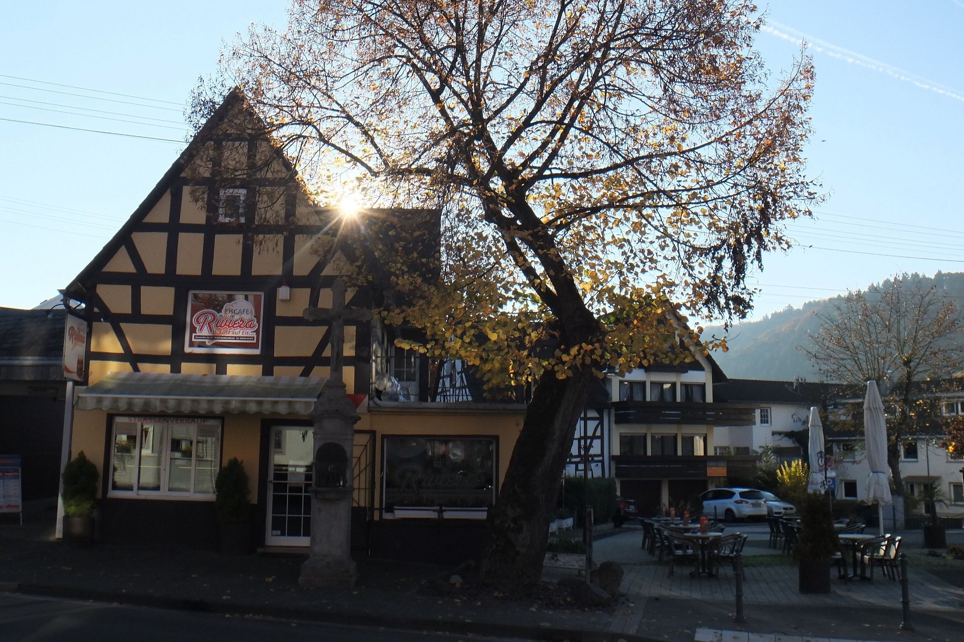 Eiscafe am Platz am alten Kreuz