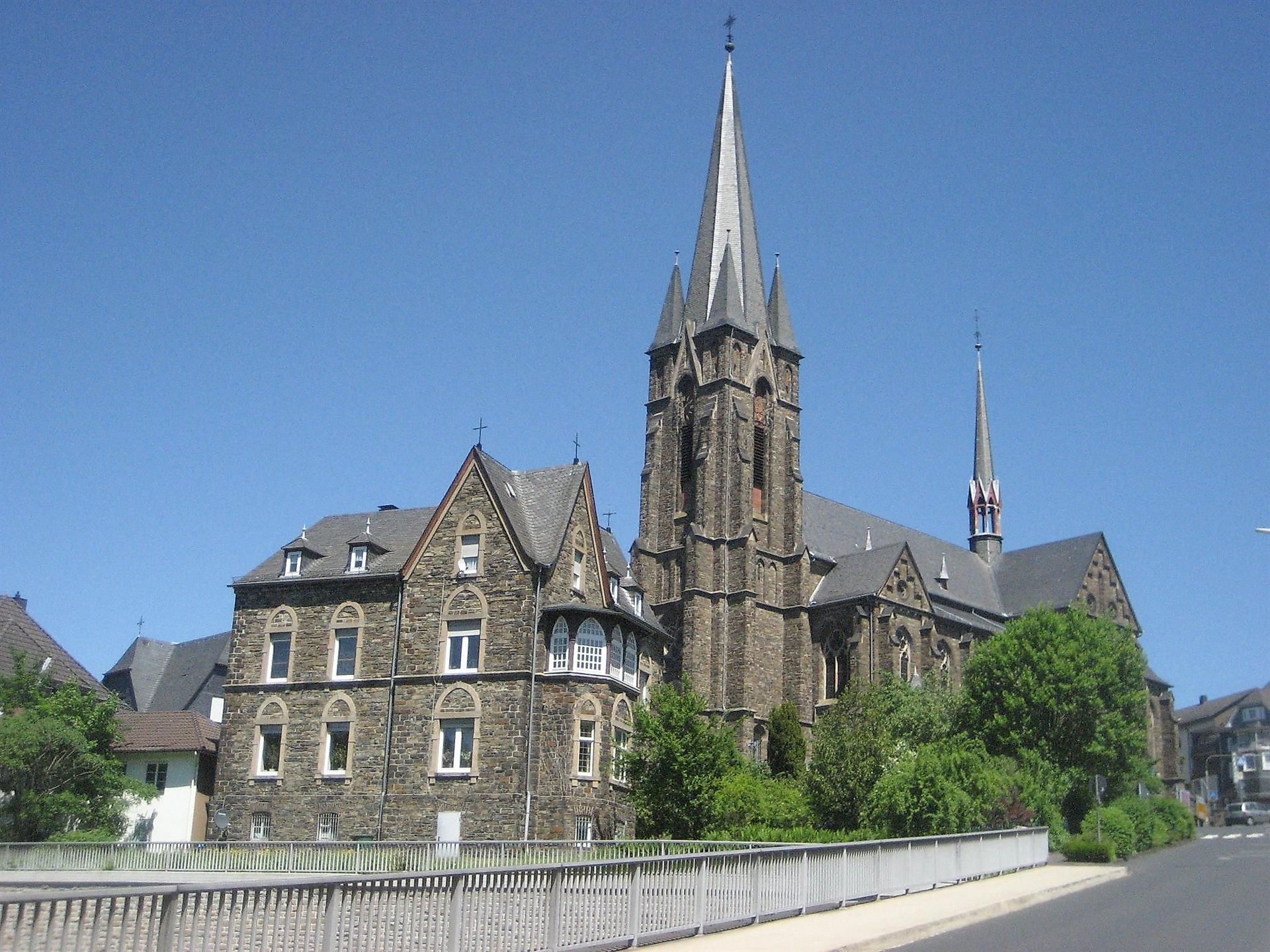 Kath. Kirche St. Michael Kirchen