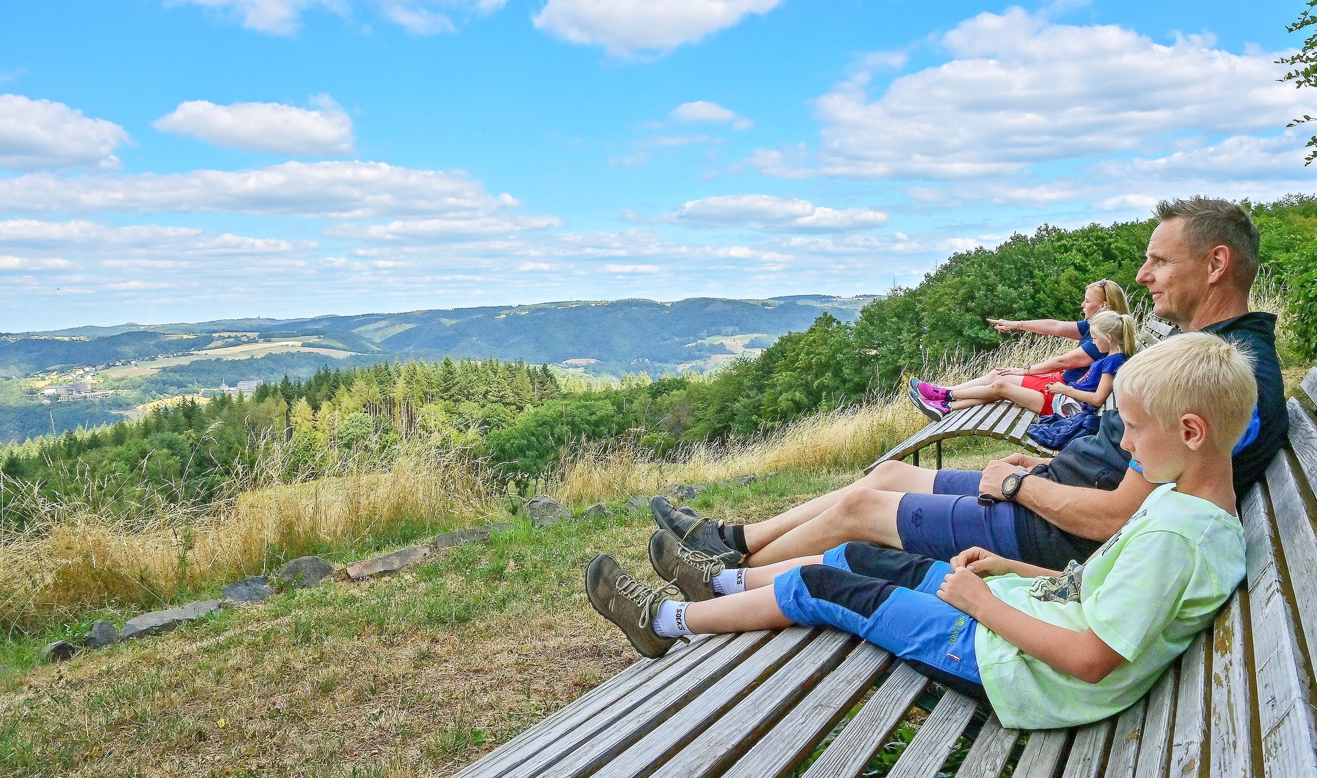 Gemütliche Rast mit tollem Ausblick